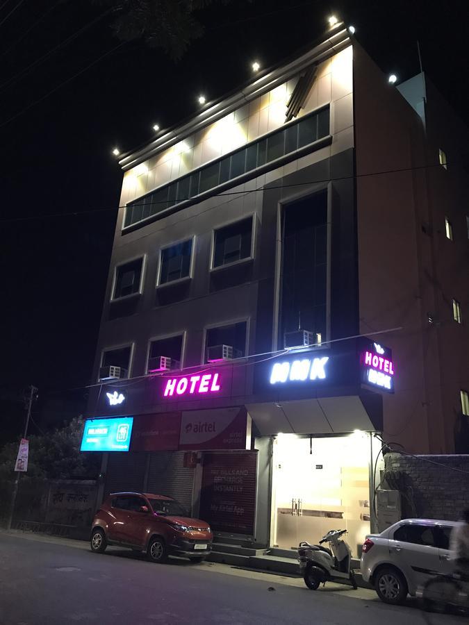 קאנפור Hotel Mmk מראה חיצוני תמונה