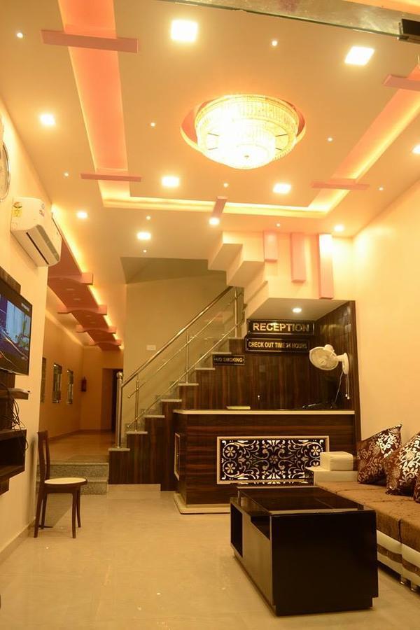 קאנפור Hotel Mmk מראה חיצוני תמונה