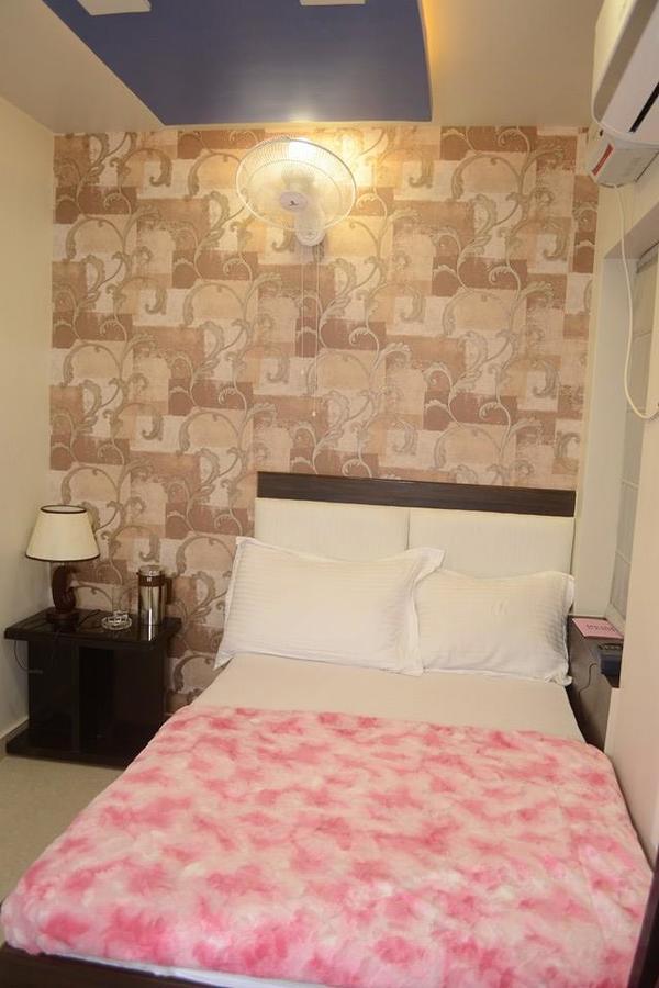 קאנפור Hotel Mmk מראה חיצוני תמונה