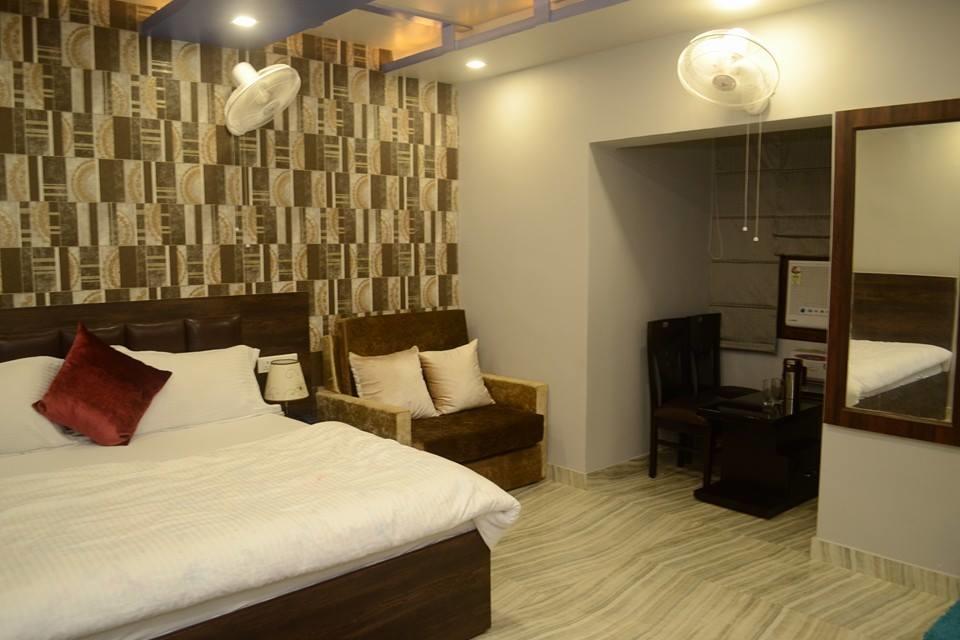 קאנפור Hotel Mmk מראה חיצוני תמונה