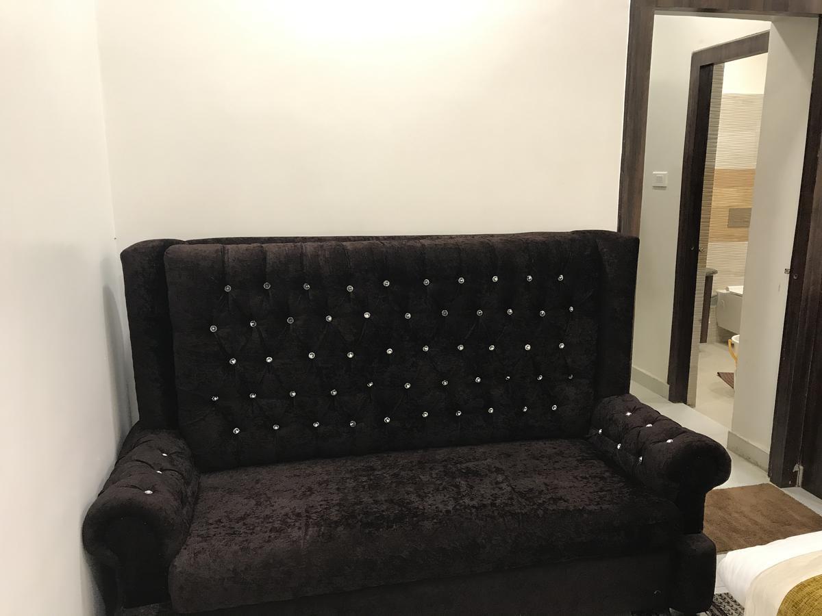 קאנפור Hotel Mmk מראה חיצוני תמונה