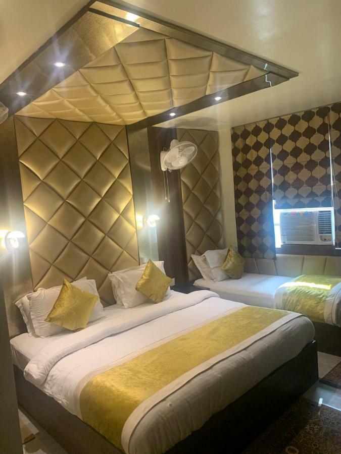 קאנפור Hotel Mmk מראה חיצוני תמונה